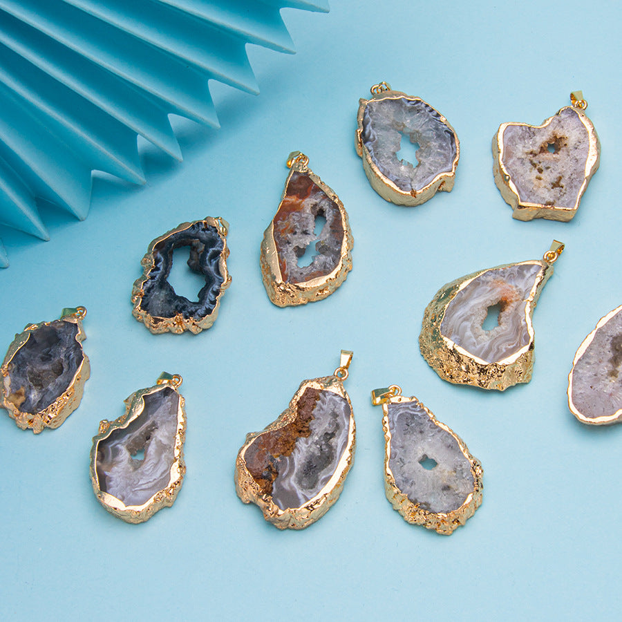 Crystal irregular agate piece pendant