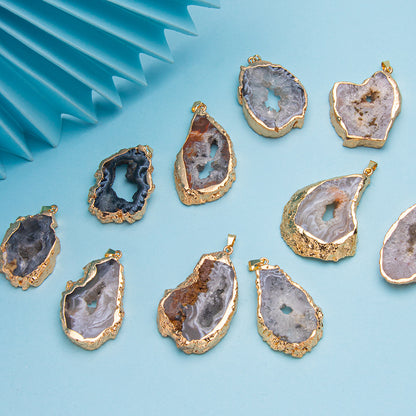 Crystal irregular agate piece pendant