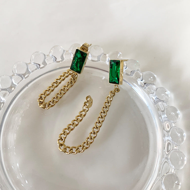 Women's Titanium-Steel Emerald Chain Necklace — French Retro Slim Style