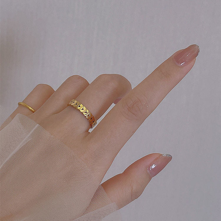 Mori Wheat-Ear Titanium Steel Ring for Women — Fade-Resistant Minimalist