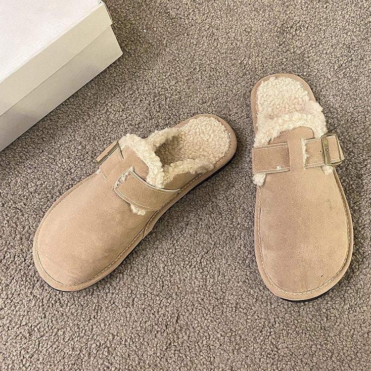 Fleece slippers
