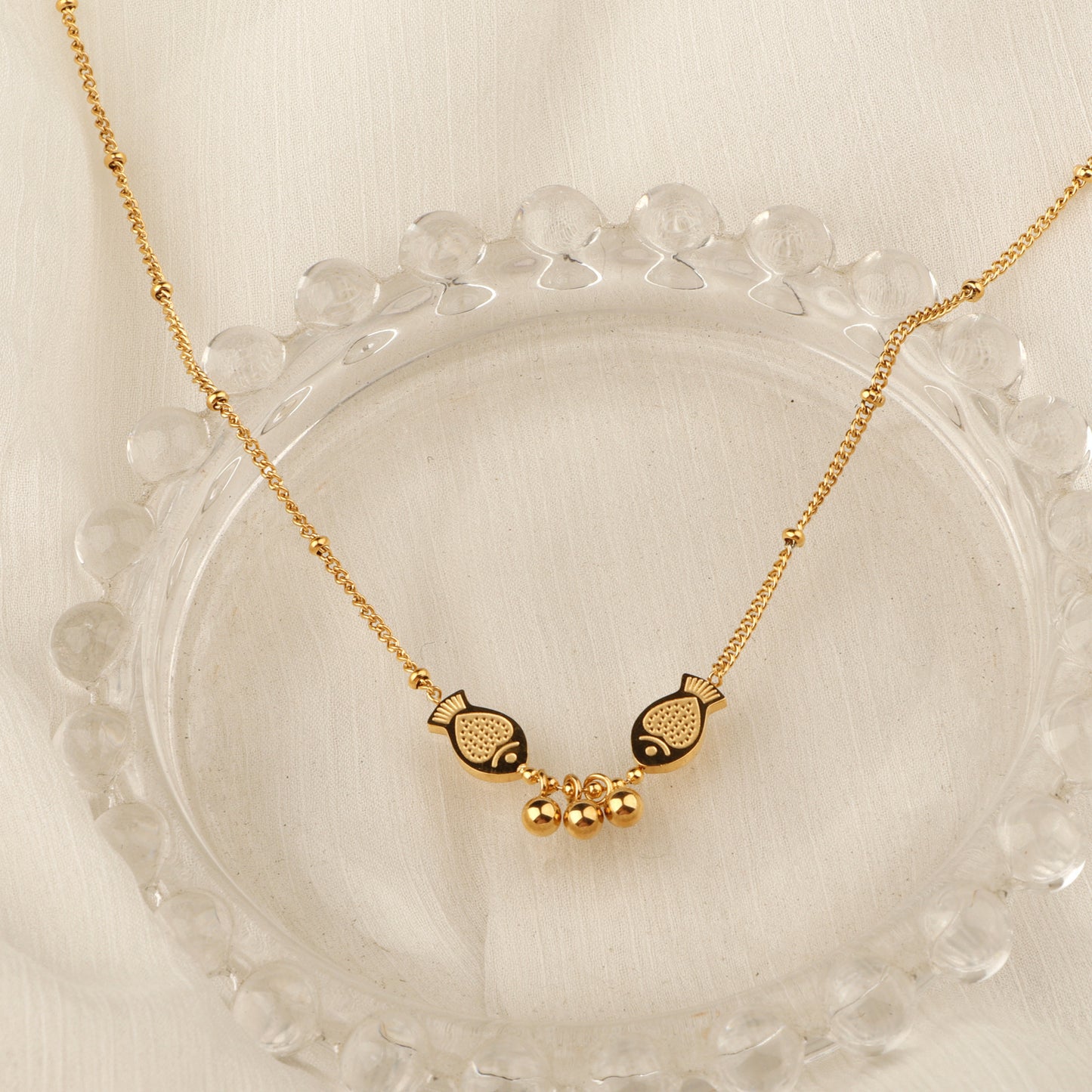 Korean-Style Small Fish Bead Pendant Necklace for Women