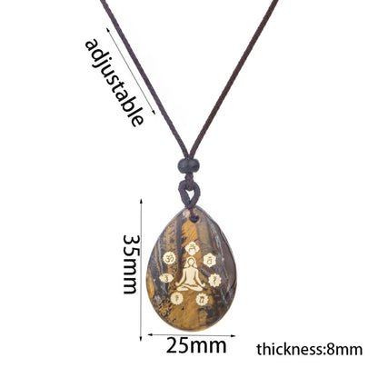 Colar com pingente de ioga gravado em cristal 