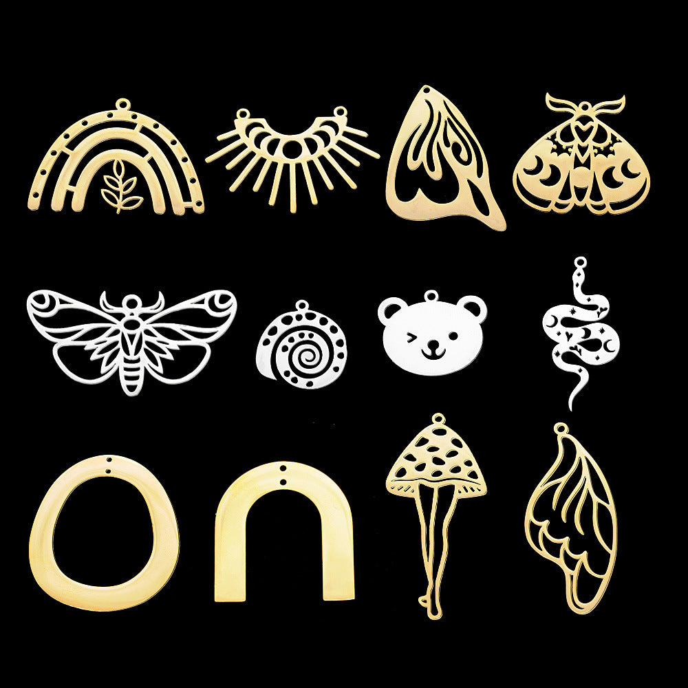 5 pcs/pack, snail bear, moth snake pendant.