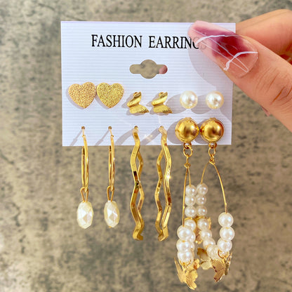 Conjunto de pendientes de cadena con forma de estrella y corazón retro 