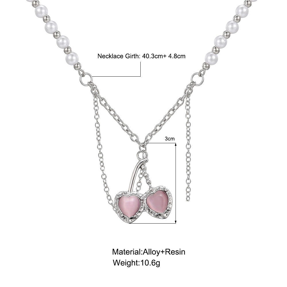 Pequeño collar de perlas y cadena de cerezas 