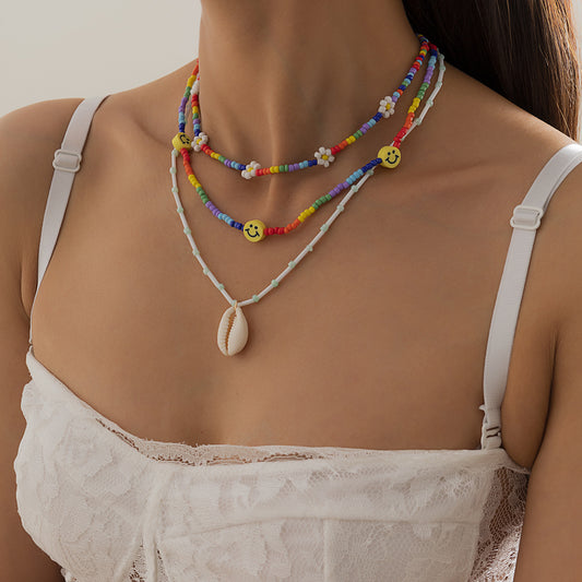 Rice bead woven small daisy wind necklace contrasting colors