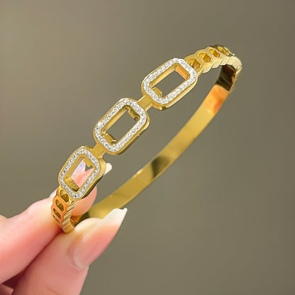 Four-leaf clover gypsy titanium steel bracelet