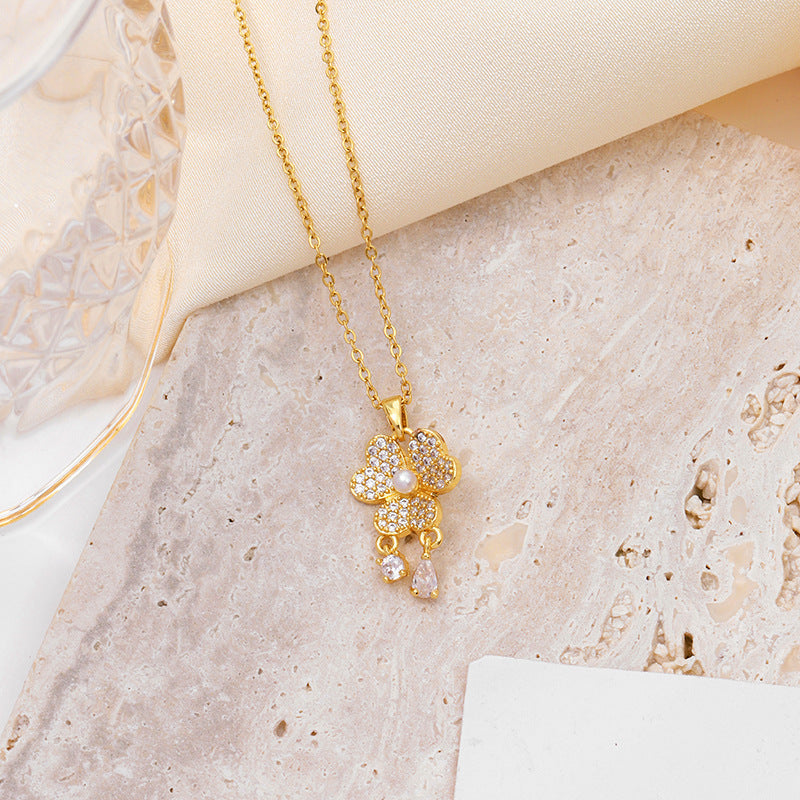 Women's Titanium Steel Clover Pearl Fringe Collarbone Necklace