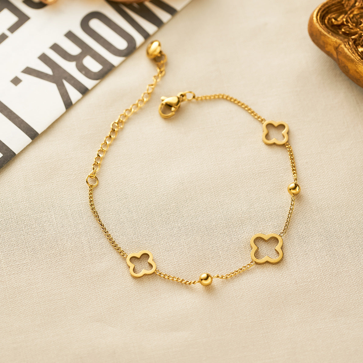 18K Gold Plated Four-Leaf Clover Bracelet