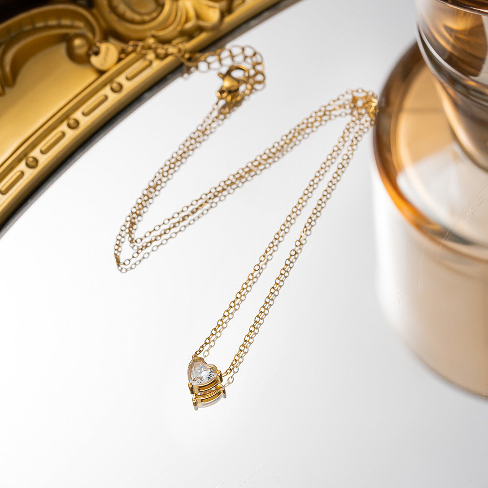 Exquisite and small love zircon titanium steel necklace