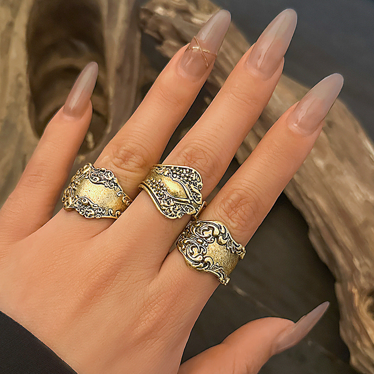Anillo abierto con estampado de café con leche vintage 