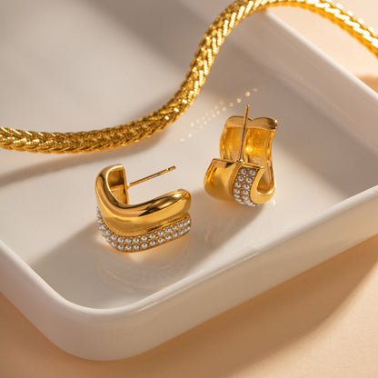 18K pearl inlaid C-shaped versatile earrings