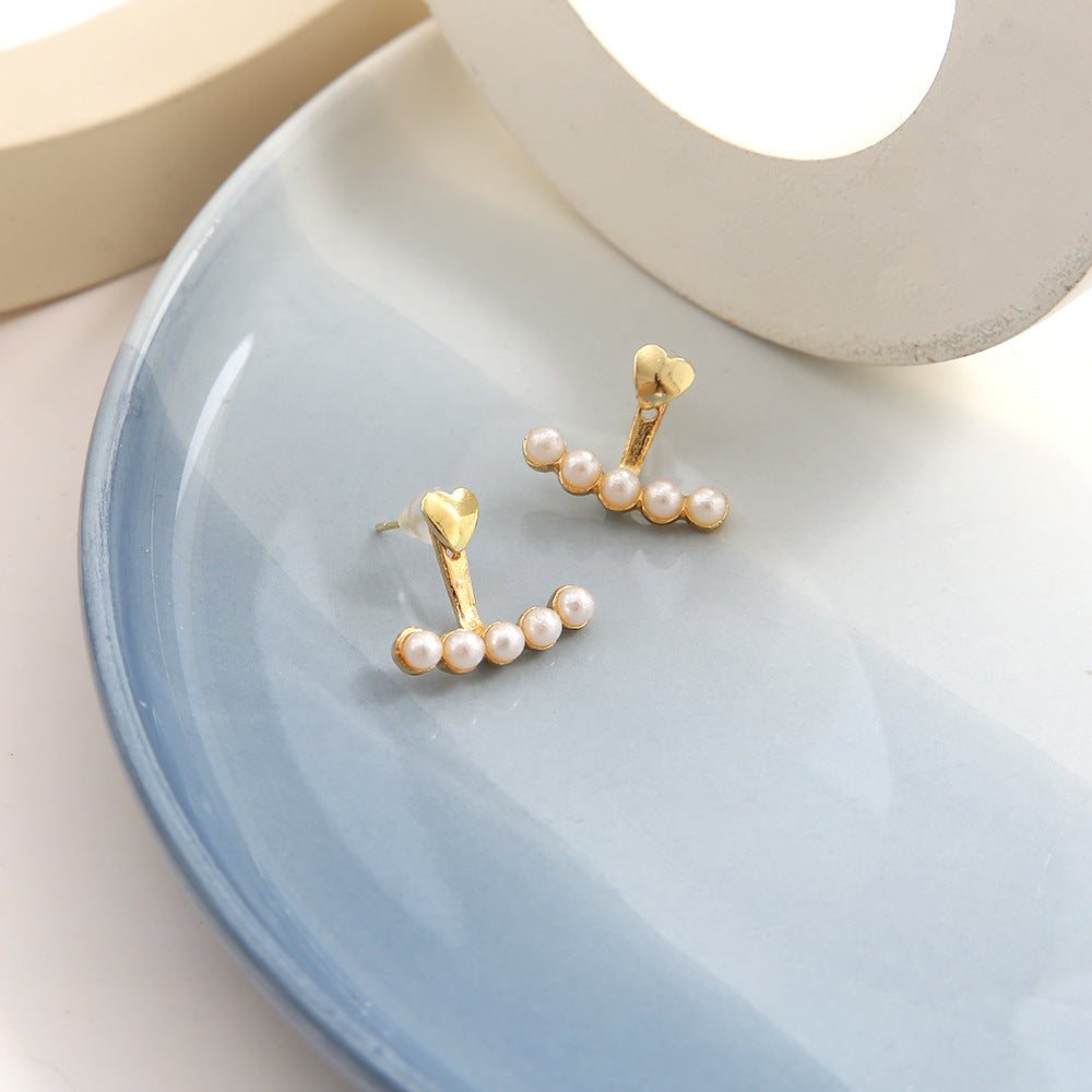 Curved Imitation Pearl Stud Earrings