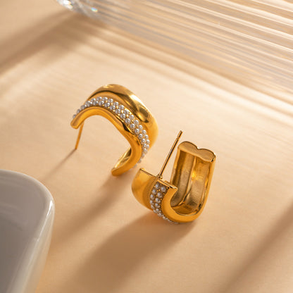 18K pearl inlaid C-shaped versatile earrings