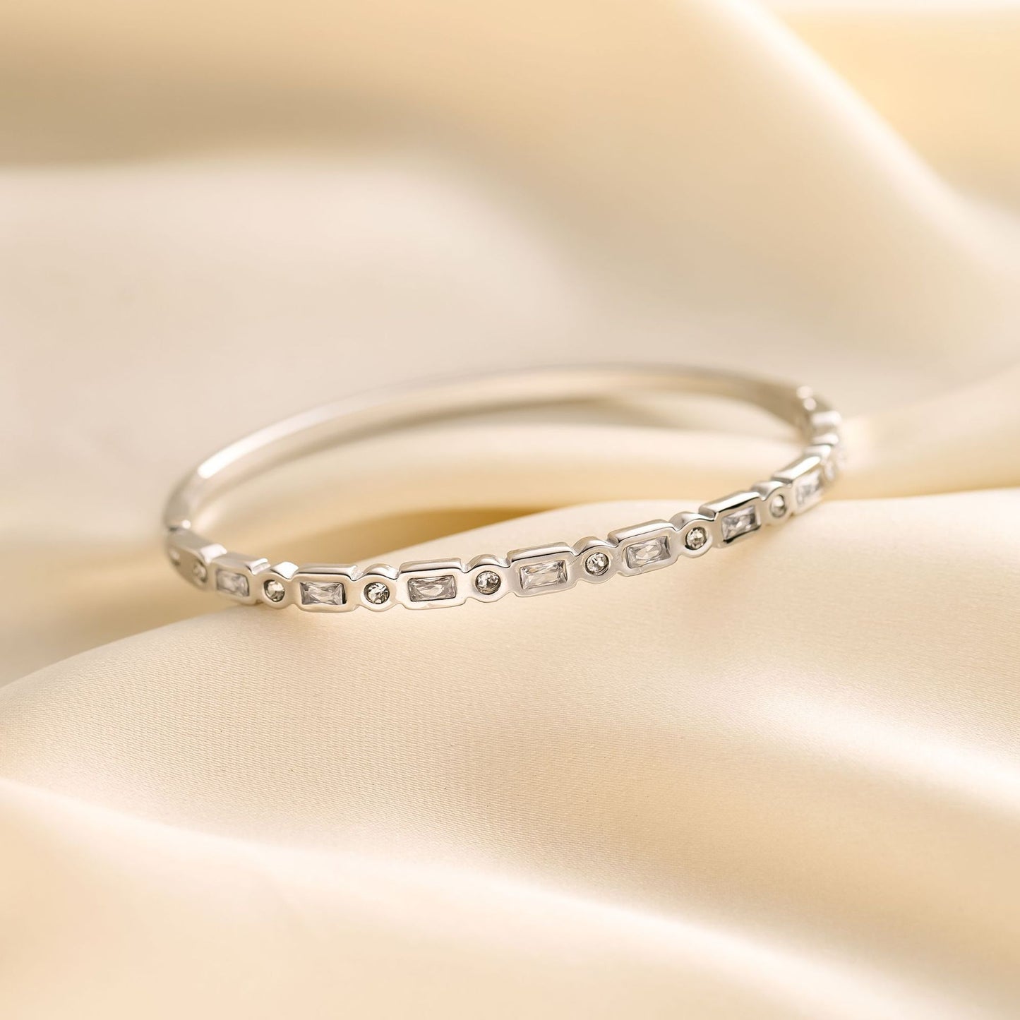 Square Diamond Zircon Bracelet