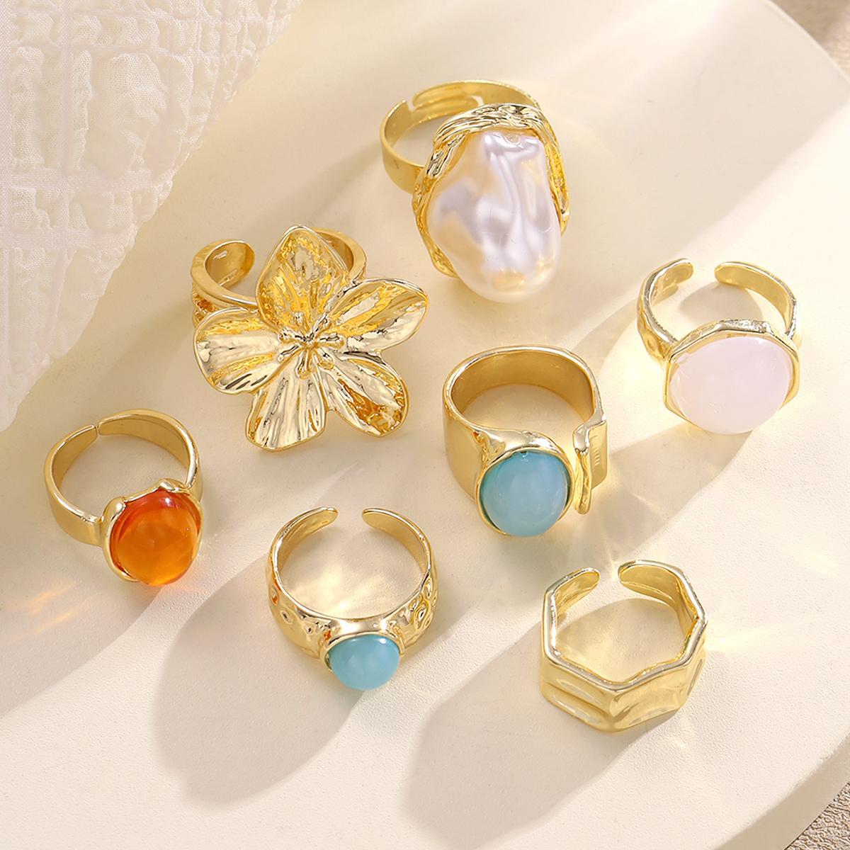 Liquid Lava Flower Pearl Ring