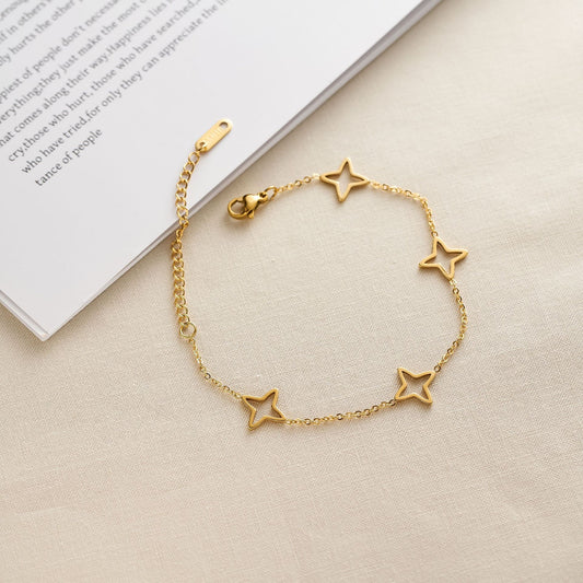 Women's Hollow Star Titanium Steel Bracelet — 18K Gold-Plated, Non-Fading