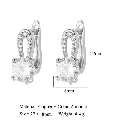 Round shell women's ear buckle