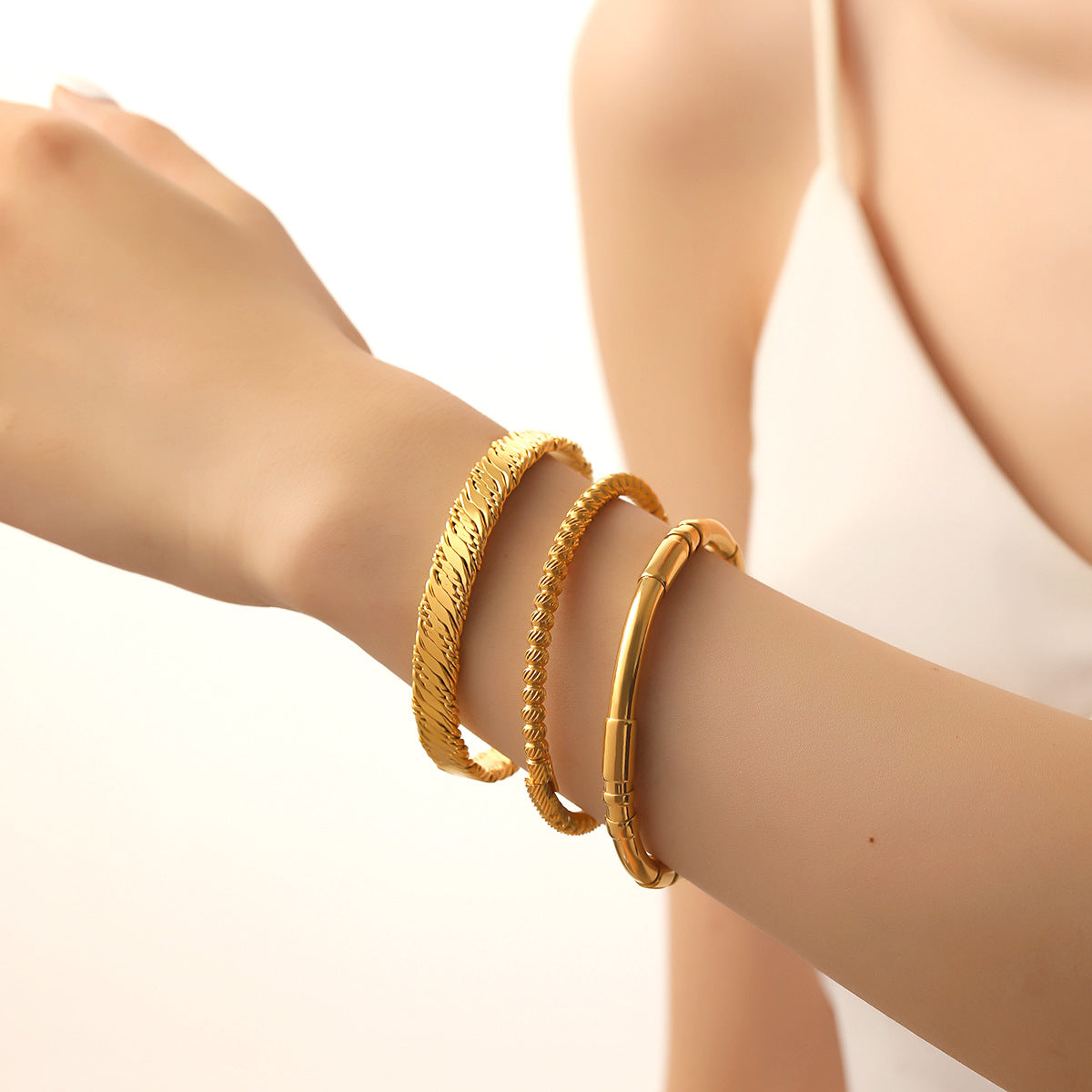 Women's Titanium Steel Hammered C-Open Hollow Bracelet