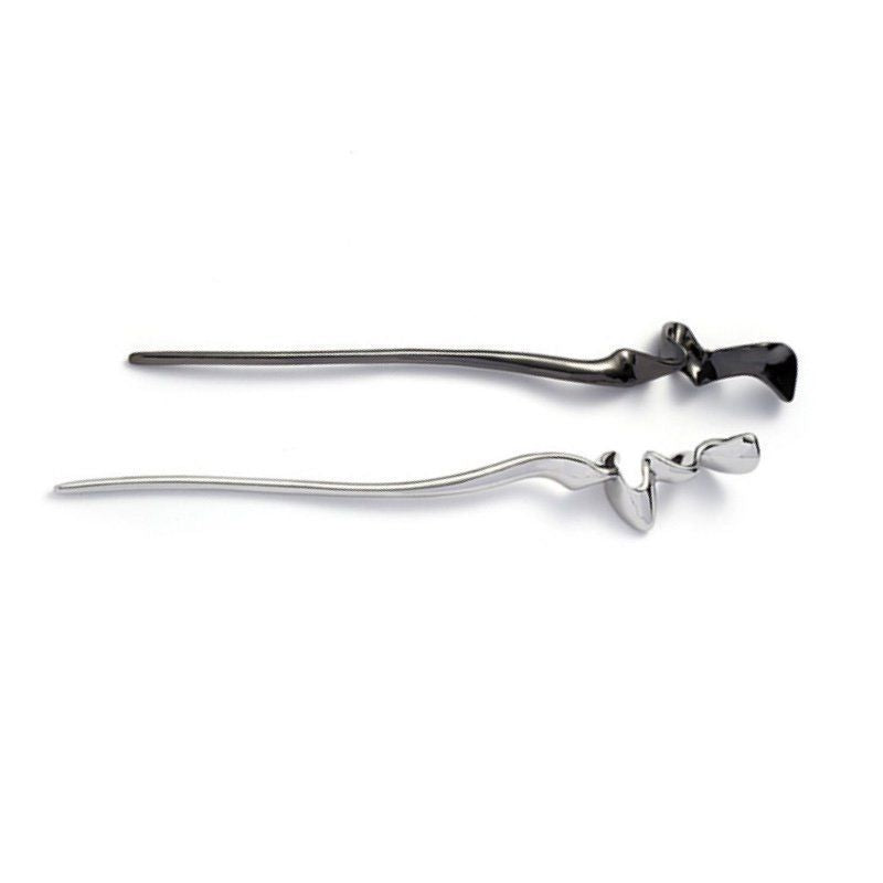 Streamlined metal hairpin