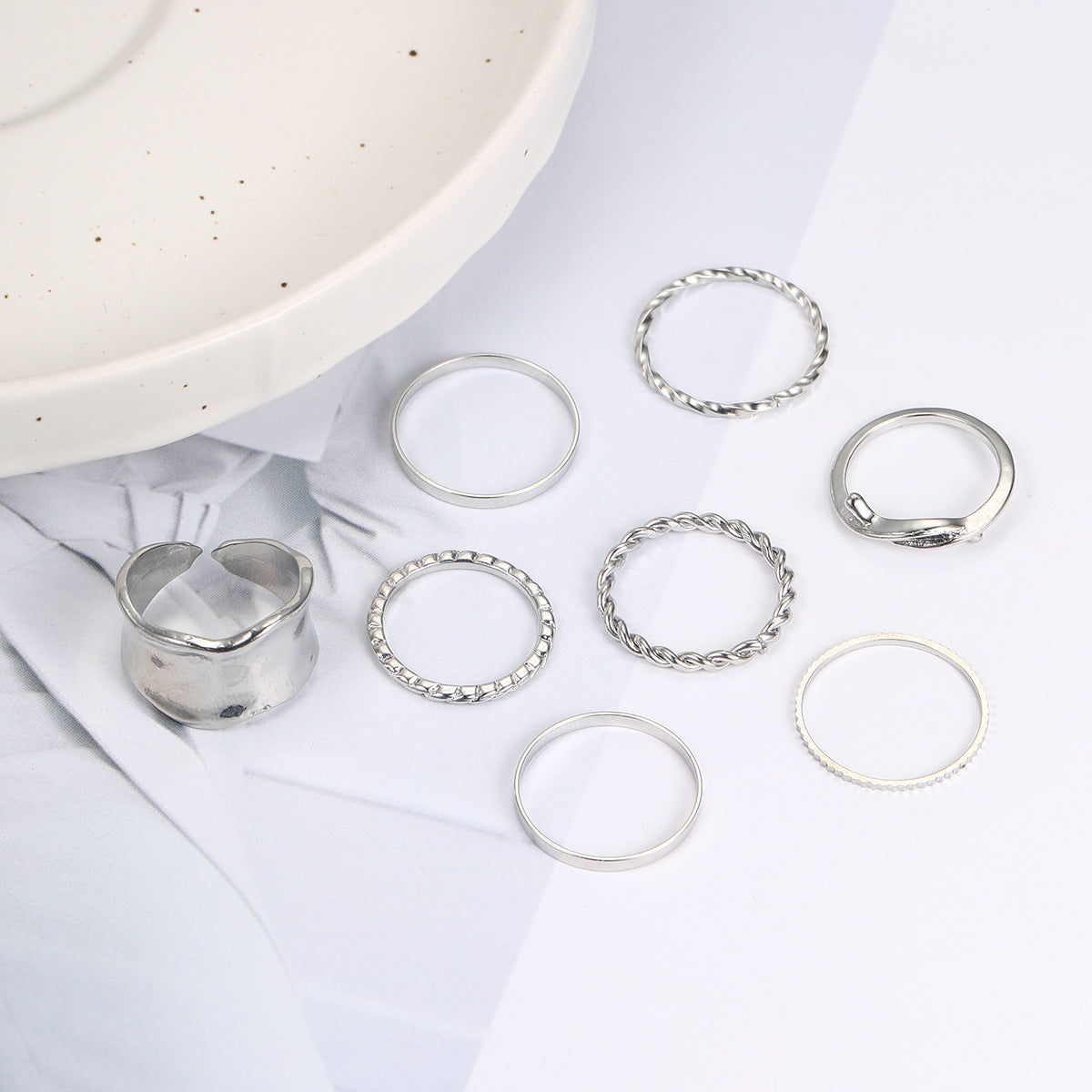 Irregular Alloy 8-Piece Ring Set