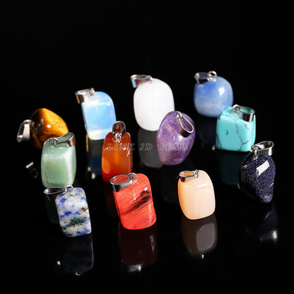 Amethyst rough stone square pendant.