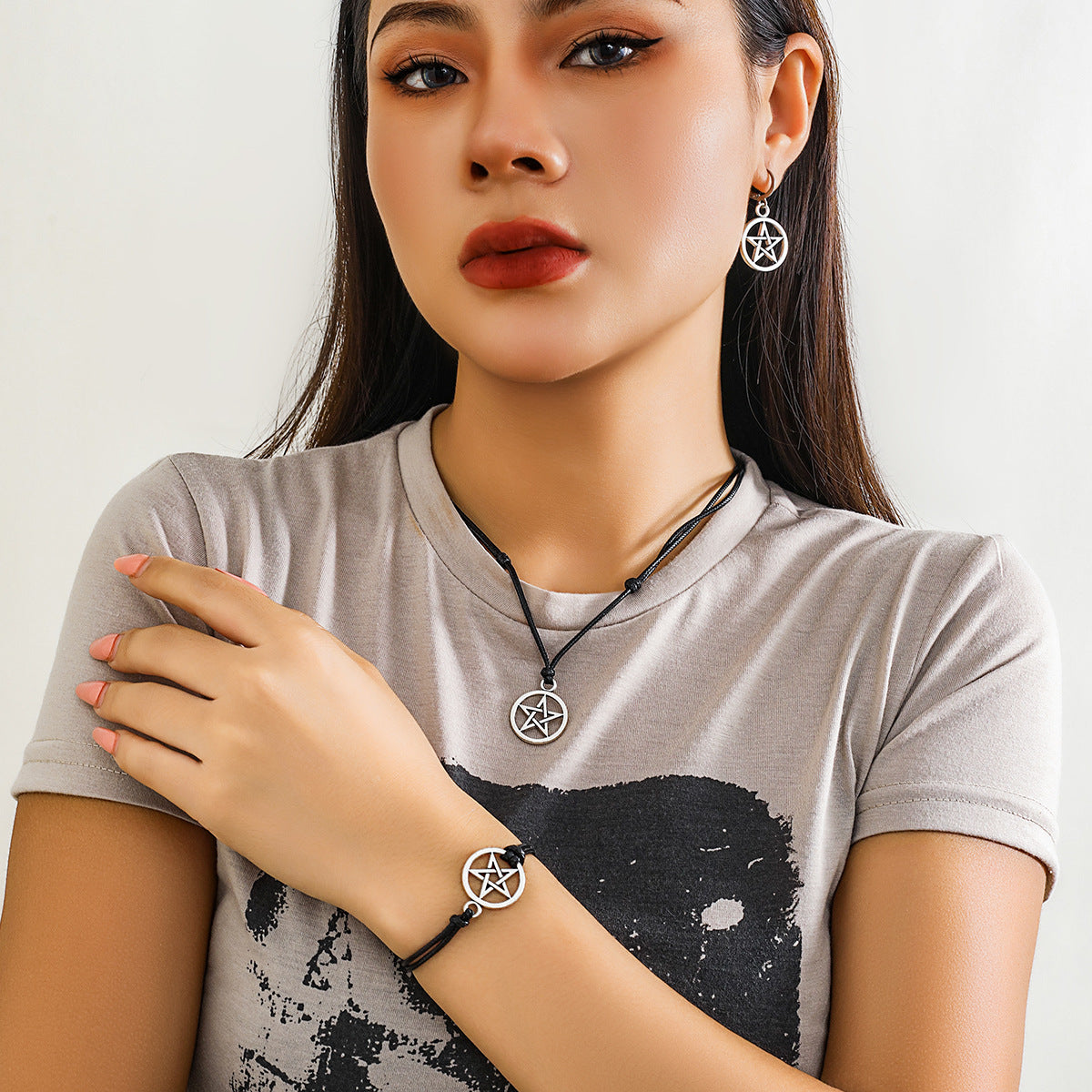 Vintage peace symbol adjustment item necklace