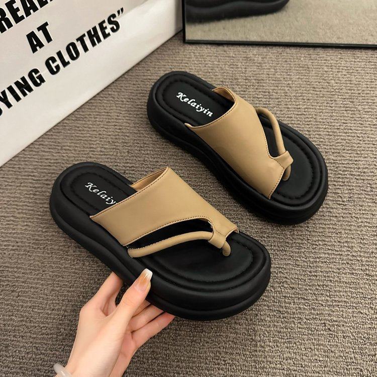 Versatile Internet celebrity slippers