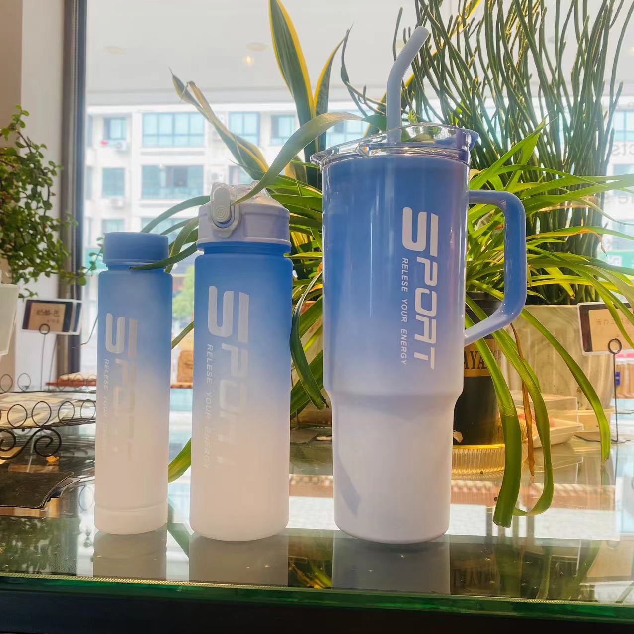 Car Bottle Three-Piece Set, Plastic, Portable with Handle