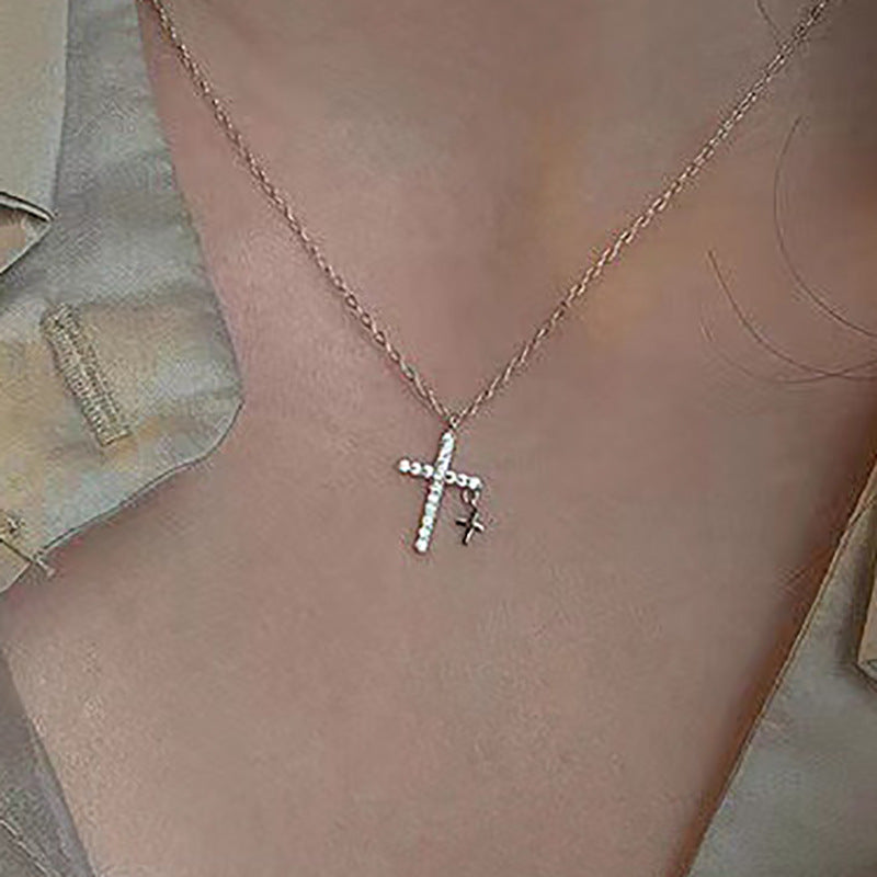 Pearl Dark Cross Pendant Necklace
