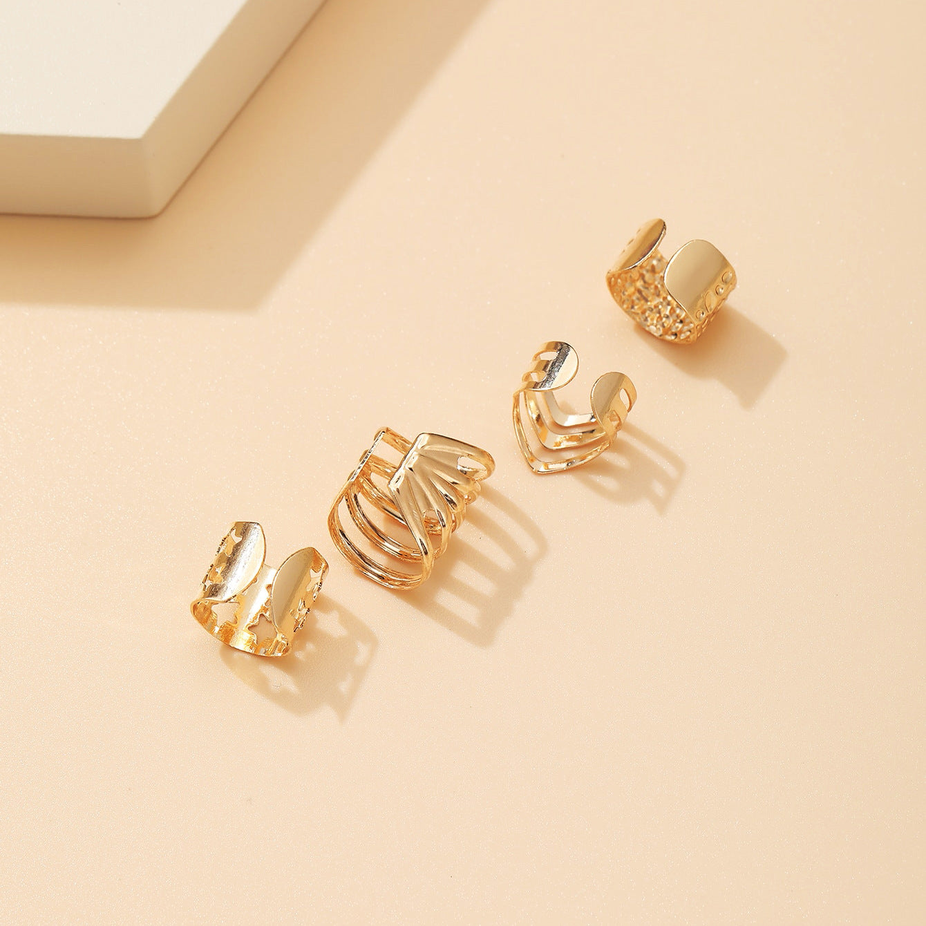 Gold Star & C-Shaped Ear Clips Set