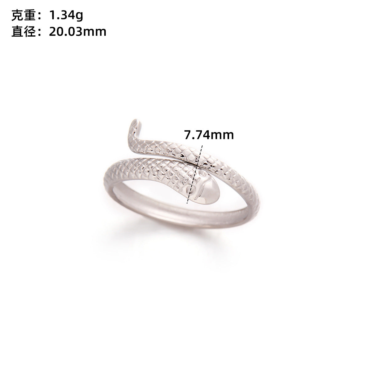 Retro Wide-Pleated Heart Titanium Steel Ring — 18K Gold Plated