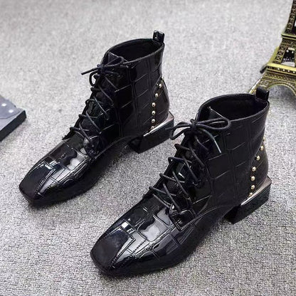 Crocodile leather thick heel shoes