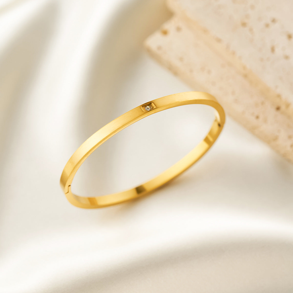 18K Gold-Plated Single Diamond Open Bracelet — 4mm Narrow