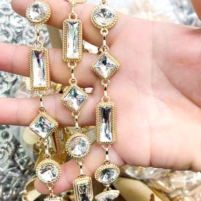 Carved geometric retro waist chain