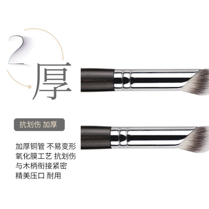 Ebony Wood H37 Thumb Concealer Brush