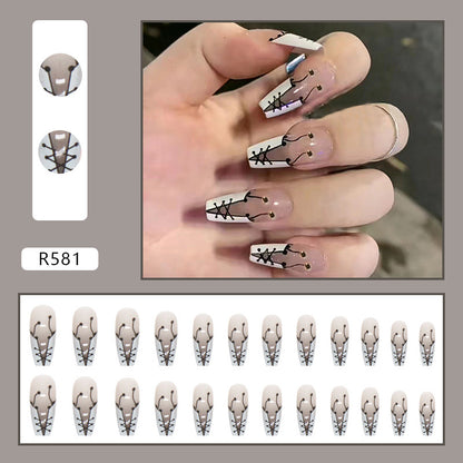 Uñas de color azul hielo puro 