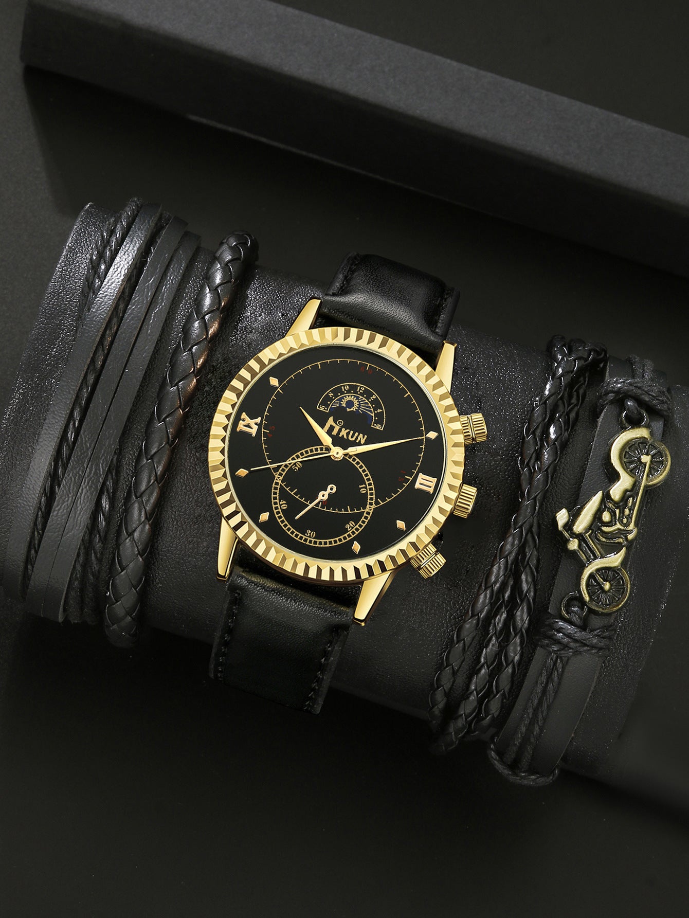 Creative Alloy Watch Sports Bracelet Set