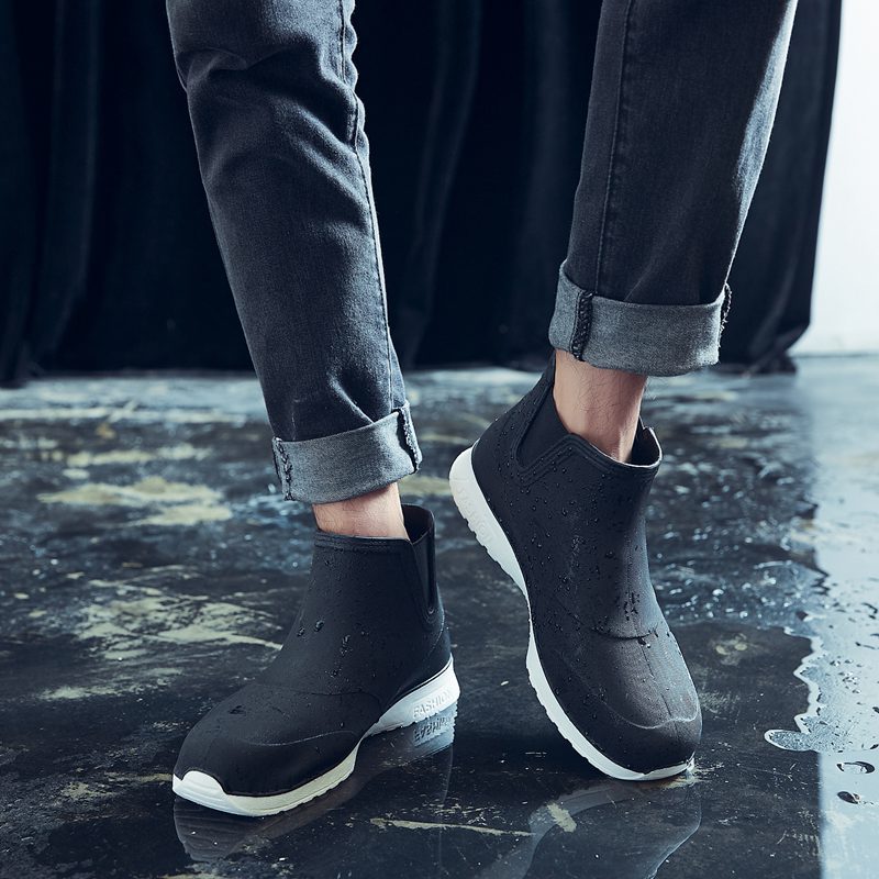 Fashion rain shoes fishing waterproof shoes men