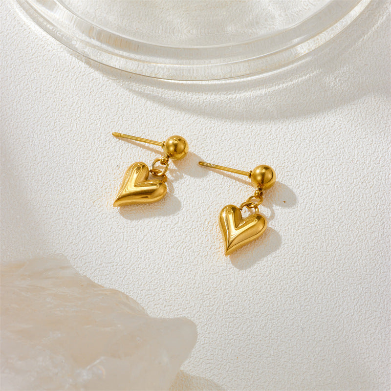 Retro Pointed Heart Titanium Steel Stud Earrings — Women's Cute Simple
