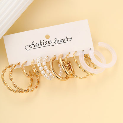 C-shaped gold circle resin pearl earrings 6-piece set