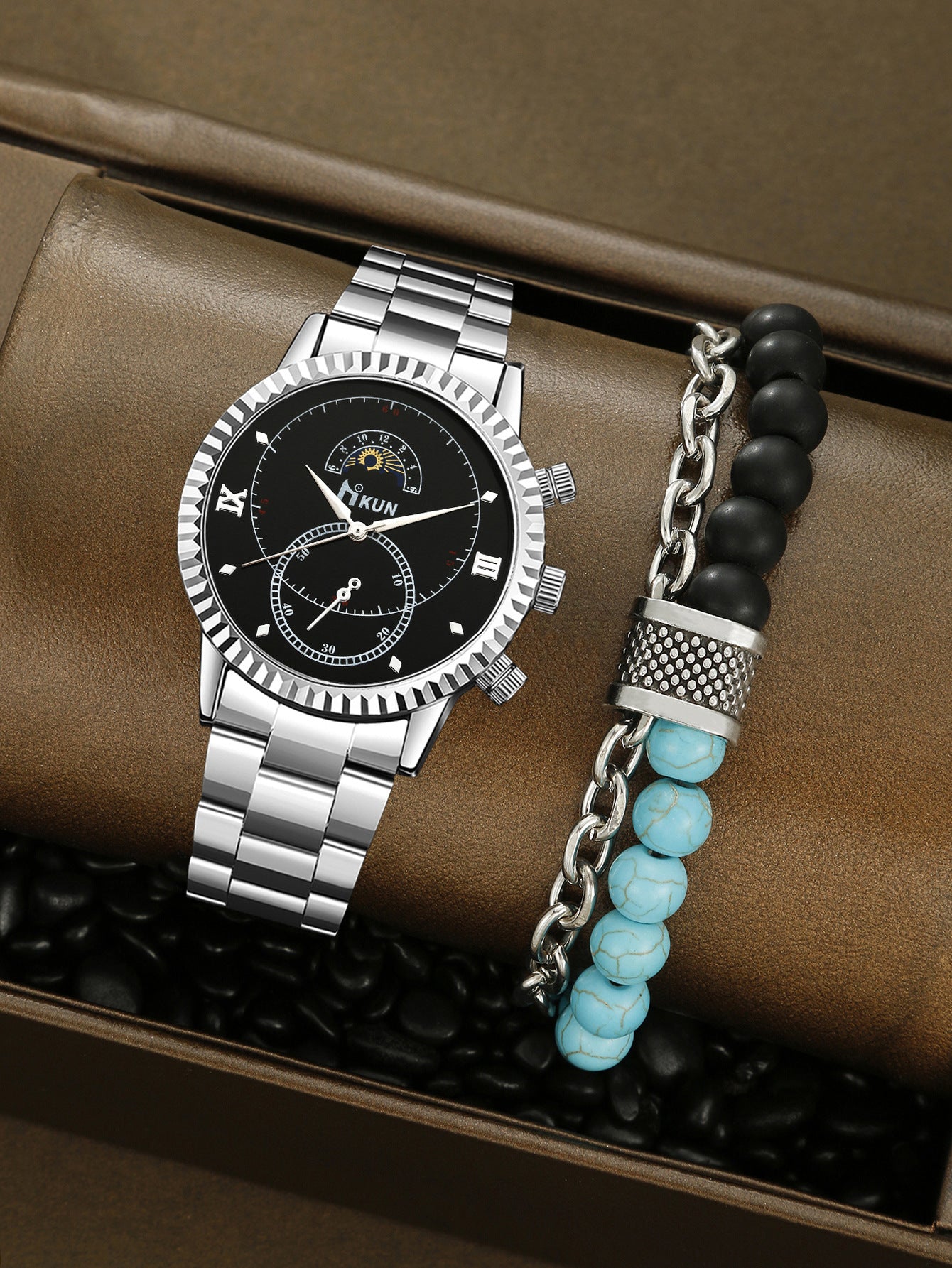 Quartz watch, sun, moon and stars beaded set