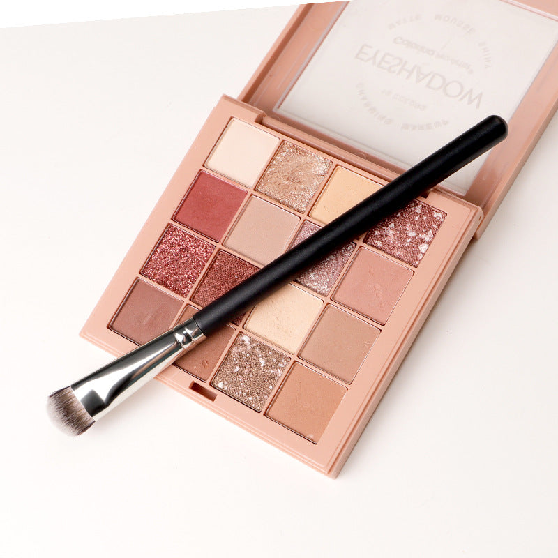 Single Wooden Eyeshadow Blending Foundation Brush