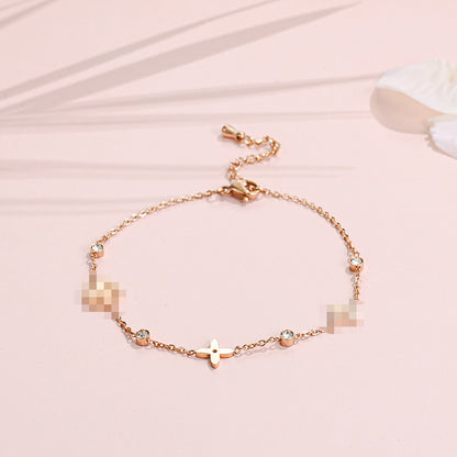 Four-leaf clover drill titanium steel bracelet