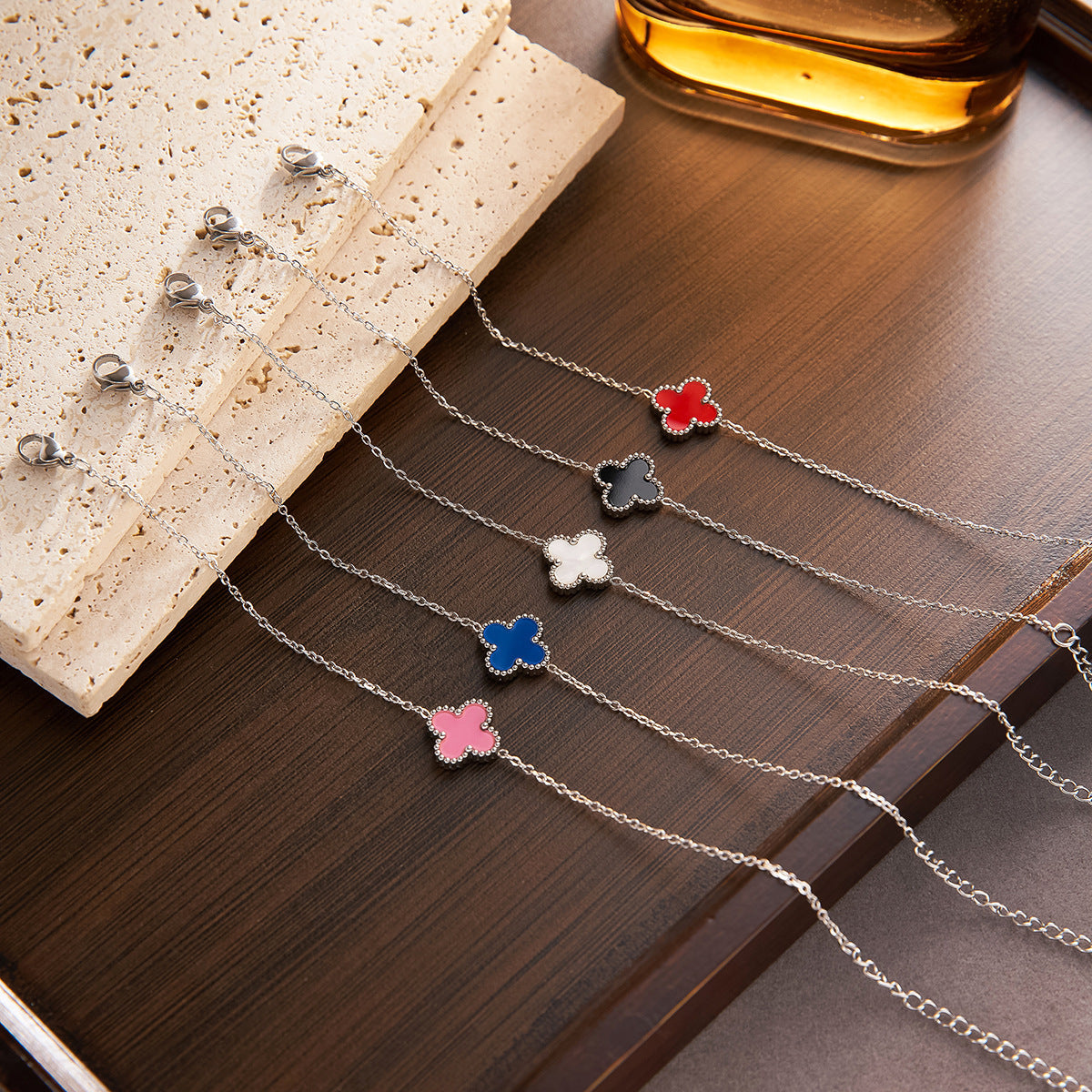 Women's Lucky Clover Necklace & Bracelet Set — Colorfast Collarbone Chains