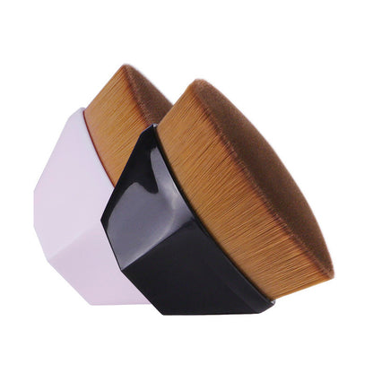 55 Magic Seamless Foundation Brush