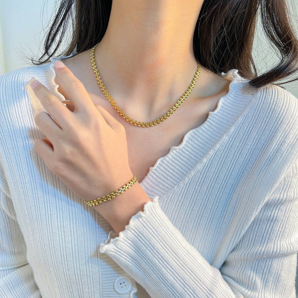 Minimalist Gold-Tone Titanium Steel Love Necklace