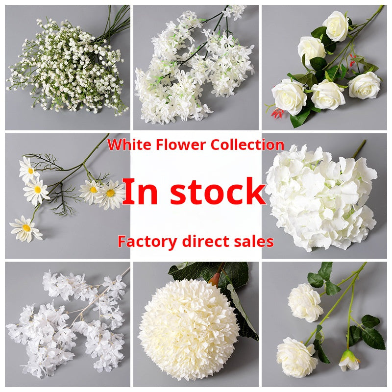 flores artificiales blancas 