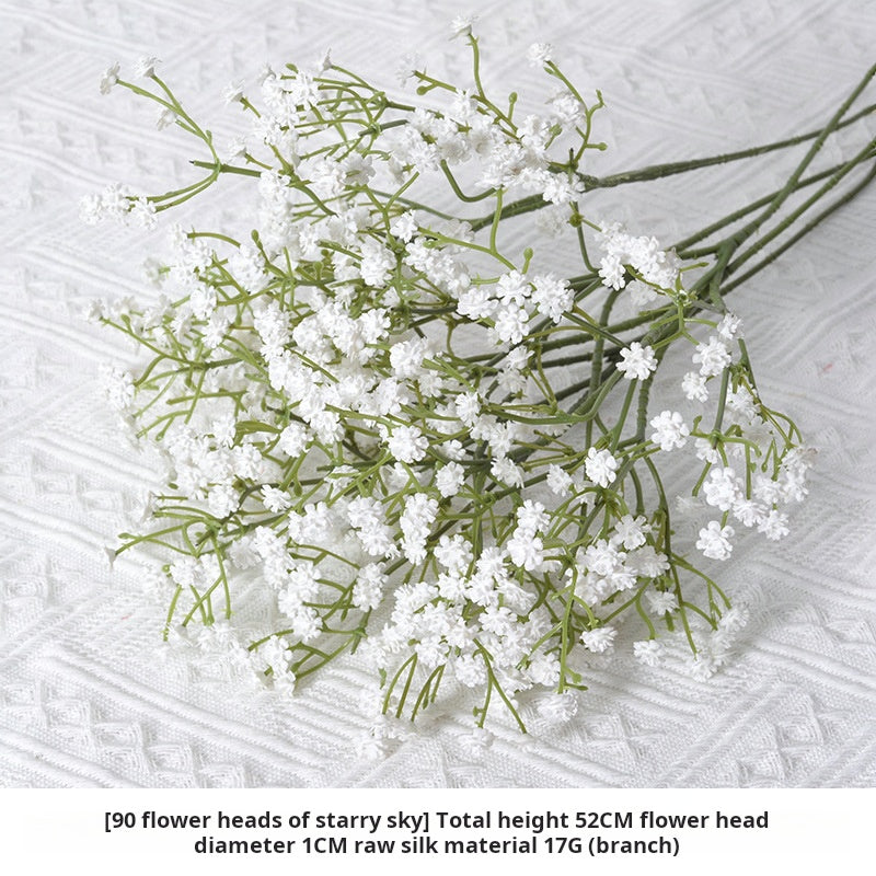 flores artificiales blancas 